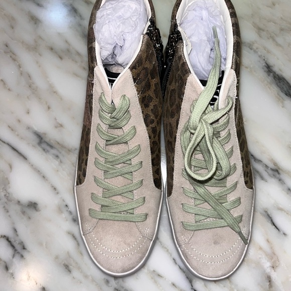 NEW! Sam Edelman Avon High Top Leopard Sneaker - Picture 3 of 15